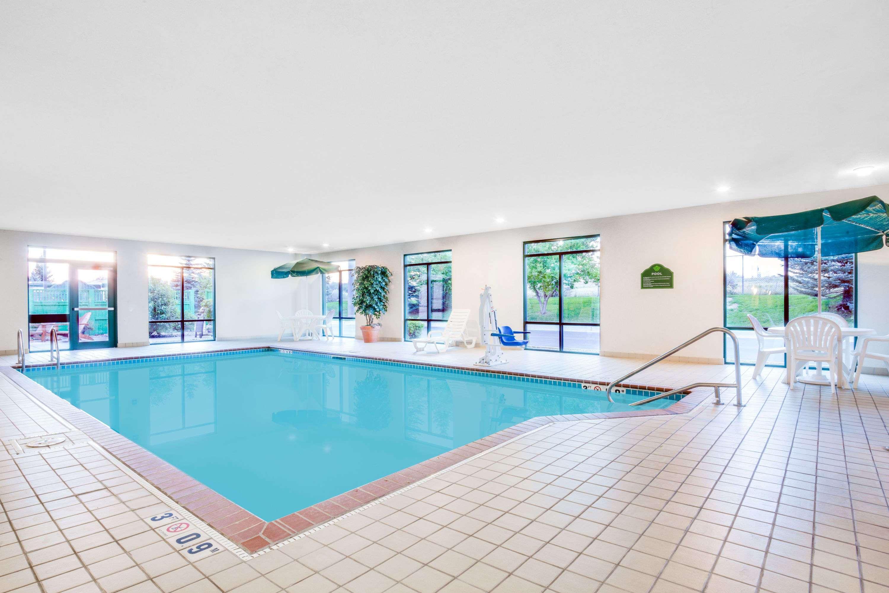 Hotel Wingate By Wyndham Gillette Exteriér fotografie